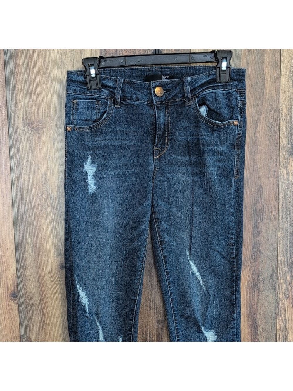 1822 Denim Distressed Ankle Crop Skinny Jeans 28               R197